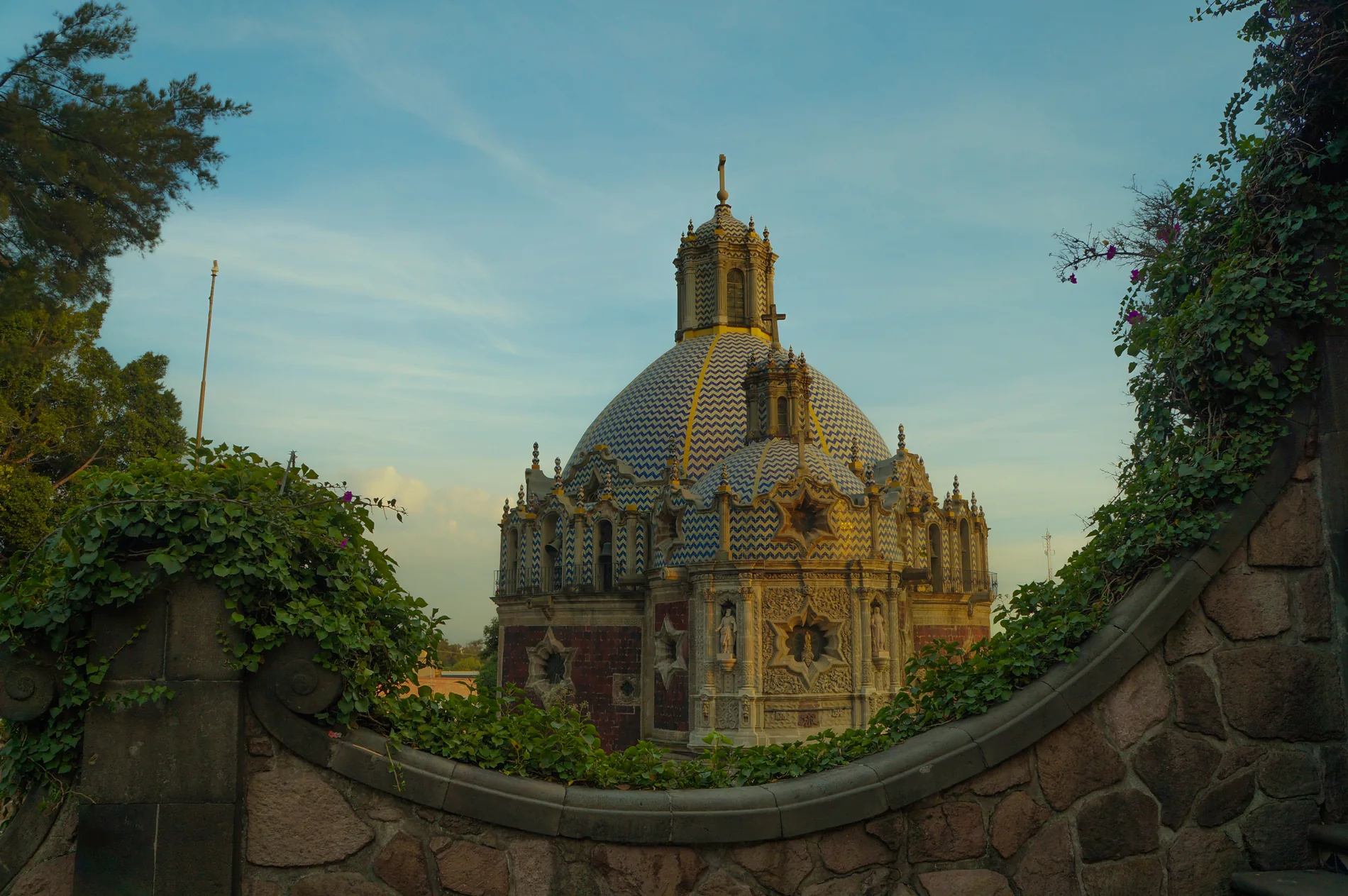 Basilica framed by a stone overlook in Mexico