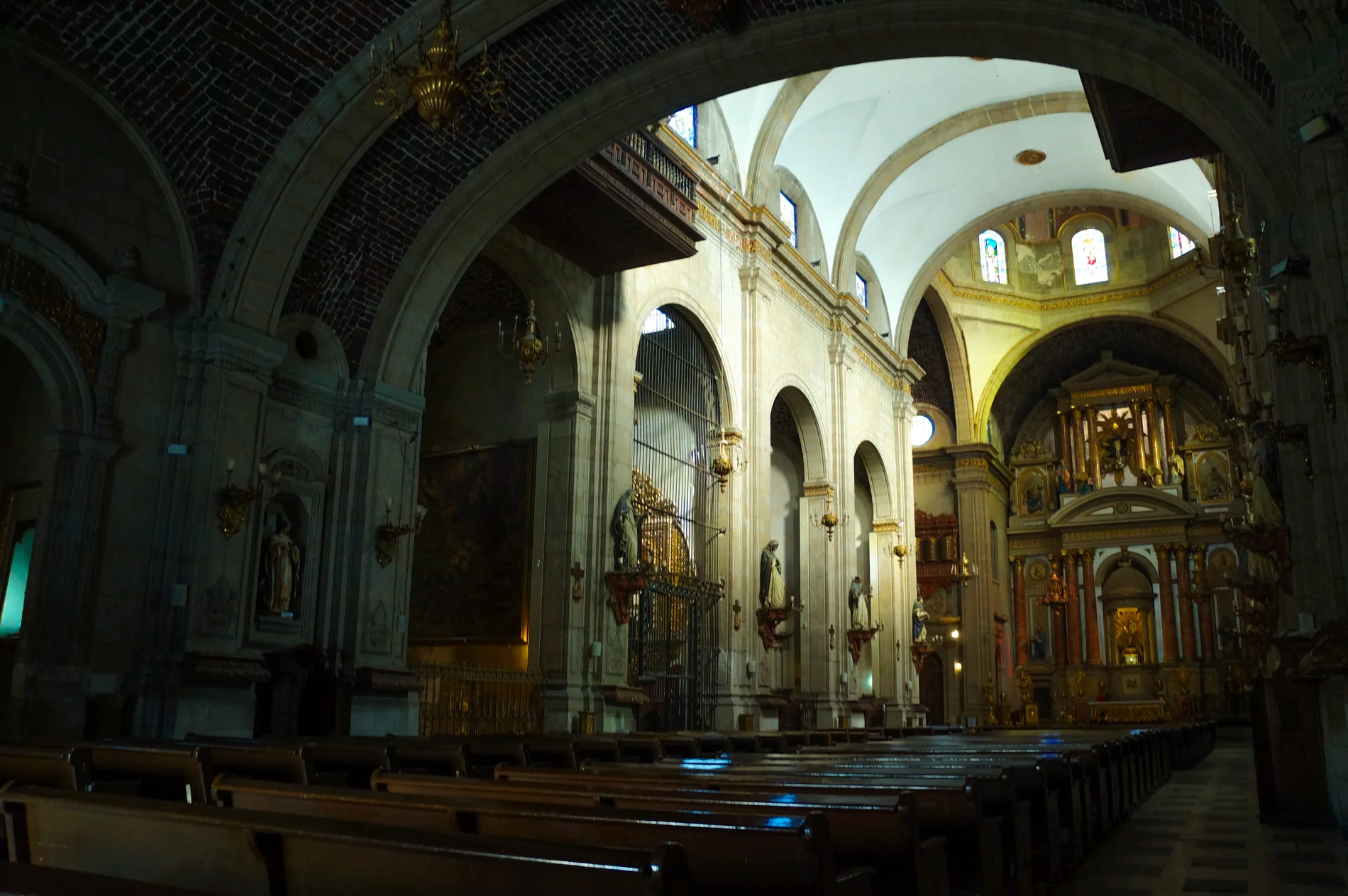 Wide view through an arched historic church